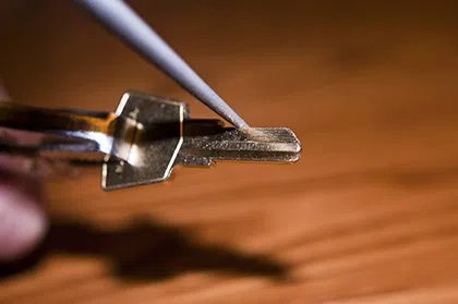 Arlington MA Locksmith Store Arlington, MA 781-330-0901 - broken-key-extraction